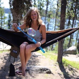 Meet your Posher, Teya